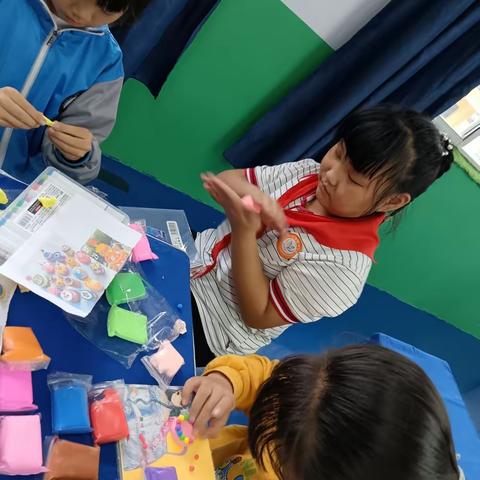 创意手工，快乐无限———师村小学手工社团活动
