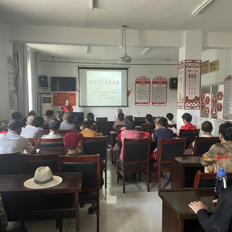 亚父街道书桥社区持续开展“六情”工作，多措并举，积极访民情，解民忧，加强平安建设力度，切实提升群众安全感满意度。