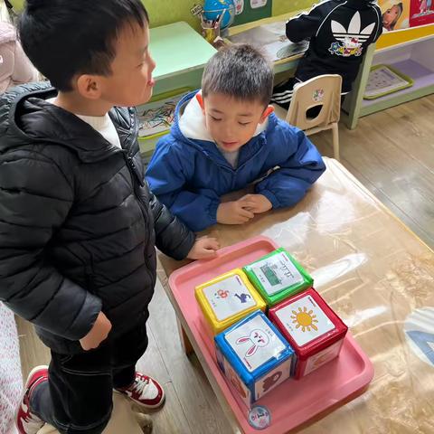 盘龙区东华幼儿园2024年秋季学期第十二周幼儿活动观察记录（大三班 李晓丹）