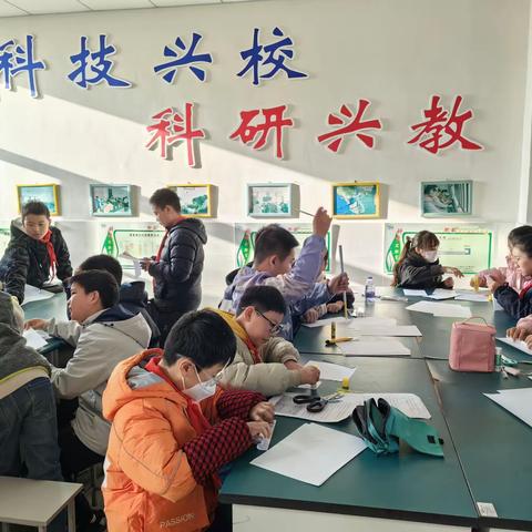 悦成长 动手动脑学科学—棠梅小学综合组举办创意桥实践比赛