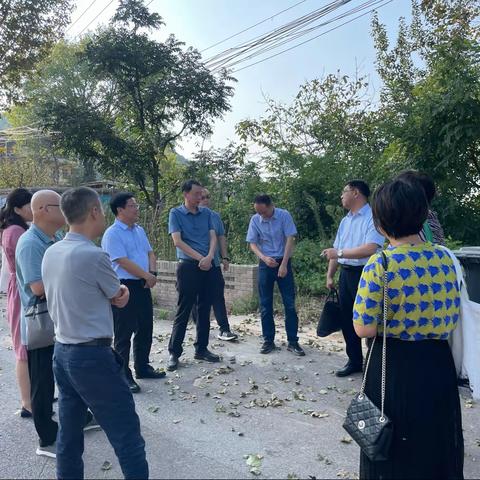 国家统计局陕西调查队一行赴洪庆街道三阳院村走访住户调查记账户