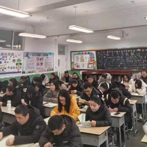 以爱为翼，共赴卓越——城内小学二二07班家长会温情启幕