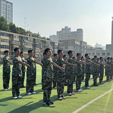砺行逐梦，整装待发｜西安市第八十三中学2026级军训8月22日纪实