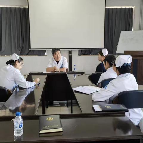 通化市中心医院第四党支部党员大会——聚焦中央八项规定精神贯彻落实的学习教育总结大会