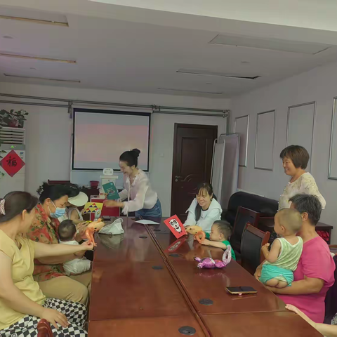 济南市市中区王官庄街道青龙山社区计生协会“向日葵亲子小屋”开展“健康教育 携爱同行”亲子活动