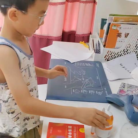 张锦墨暑假德育实践