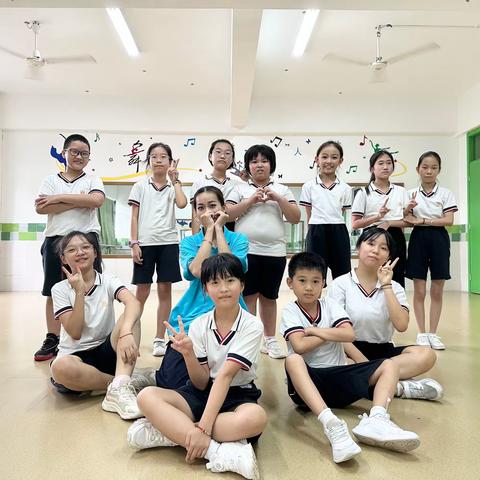 小学4-6年级街舞-海口江东枫叶国际学校