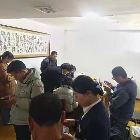 携手共筑信任桥梁 —— 青岛农商银行新宏路分理处2025年315消费者权益保护日宣传活动纪实