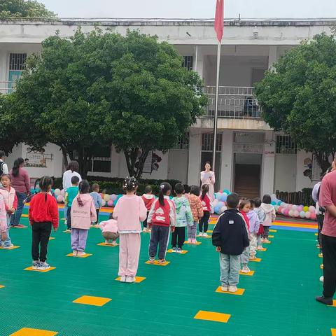 大手牵小手   大家齐欢乐——松华街道小河幼儿园2024年欢度六一活动