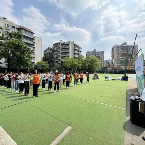 一堂“自救必修课”——壹基金儿童平安生存训练营走进武汉市梅苑学校小学部