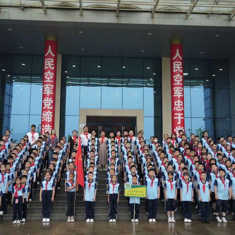 德育｜雄鹰领航 雏鹰展翅——阳逻街中心小学“走进军营 拥军爱国”国防教育主题活动纪实