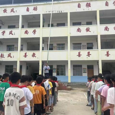 龙潭镇大安村小学庆祝第40个教师节活动