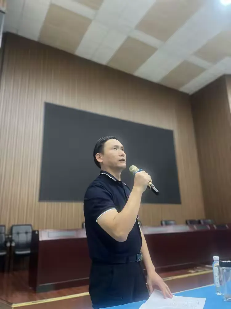 简篇-“教育高地齐研修,未来之星共闪耀"。
——2023年勒流街道骨干教师培训班系列报道(五)