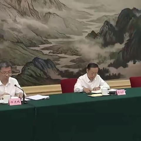 习近平致信向全国广大教师和教育工作者致以节日问候和诚挚祝福