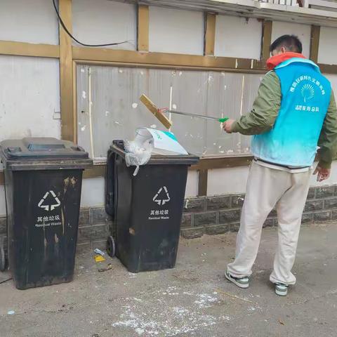 “勇担当社区治理，齐参与彰显本色”华联社区退役军人参加社区治理活动