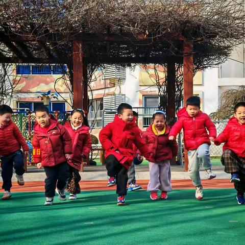 热闹“迎春神”，开启新学期