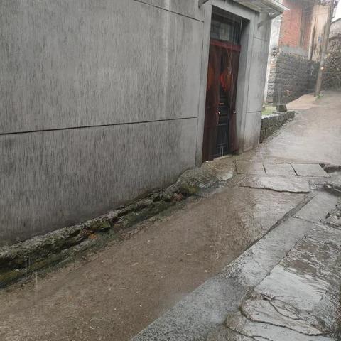 雨水降温