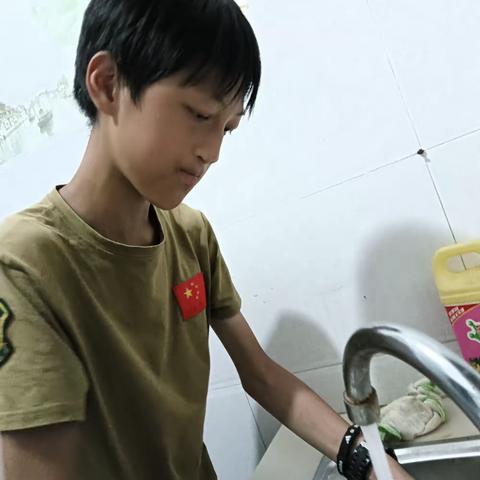 张润轩暑假日常