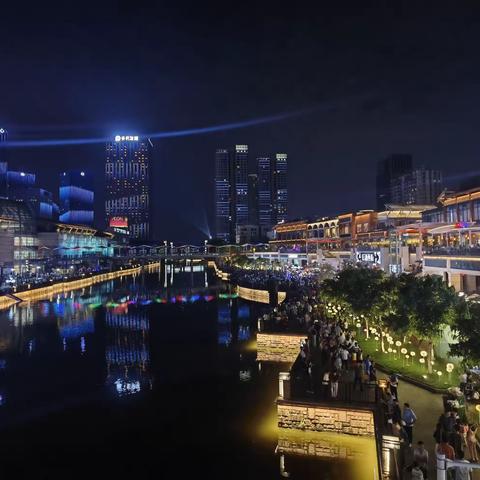 用户杨梓萱的简篇