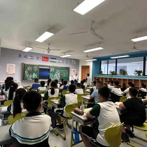 且抒凌云志，不负少年时——天骄六年级一班新学期军训第六天