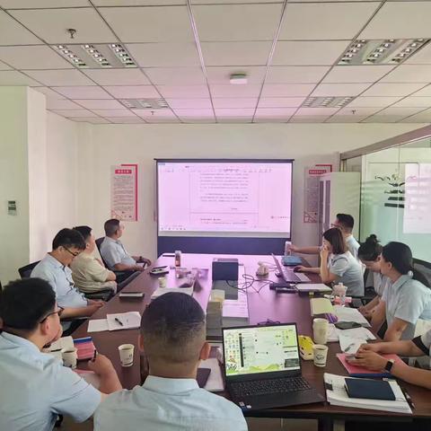 稳扎稳打，步步为营——宣泰支行小贷中心召开周例会