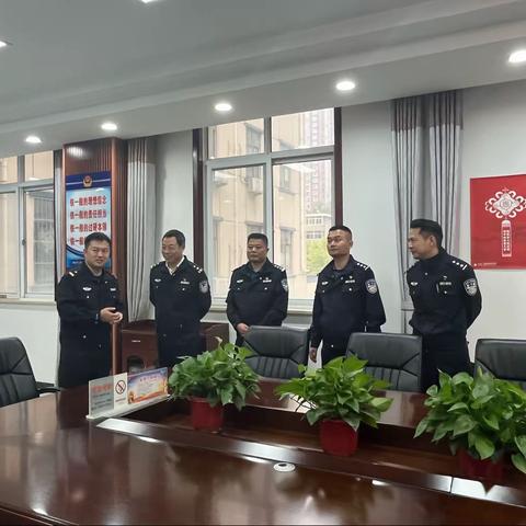 高陵分局张卜派出所夯实强基导向、推动派出所围绕定位履职尽责 “1551”模式推进“派出所主防”落地见效学习观摩