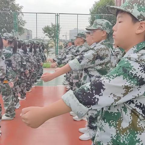军训，遇见更好的自己！——济水一中七（10）班新生军训纪实