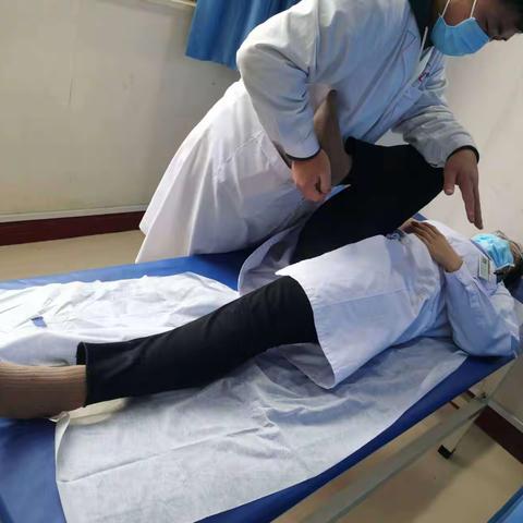 下肢牵伸技术 髋部肌肉牵伸