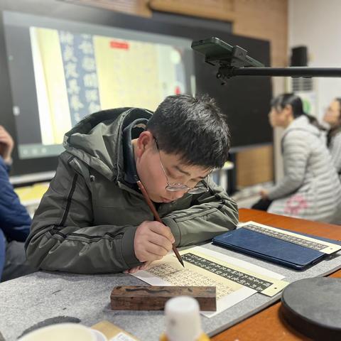 春雨如酥 笔墨润心——“墨舞洪山”洪山区楷书精英班第二期课程活动小记