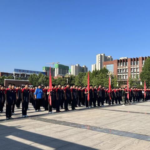 以军训之名，赴青春之约——记济源市机械高级技工学校军训第五天