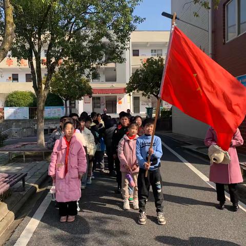 踏青赏花 乐享春光---辛冲街炯伟小学户外踏青活动纪实