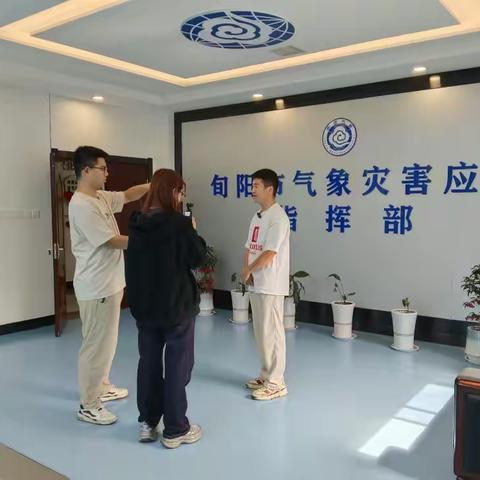 旬阳：就近期连阴雨天气接受电视台采访