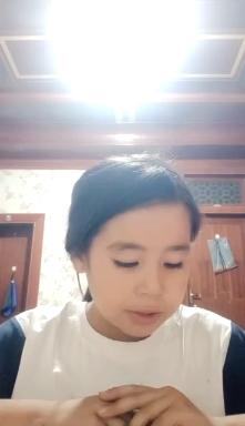 “胸藏文墨怀若谷，腹有诗书气自华。”——和田县英阿瓦提乡第二中心小学暑期课外阅读