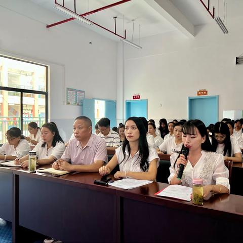 重师德 强师能 争做让学生难忘的好老师 ——红安县东方幼儿园教联体暑期专题培训（二）