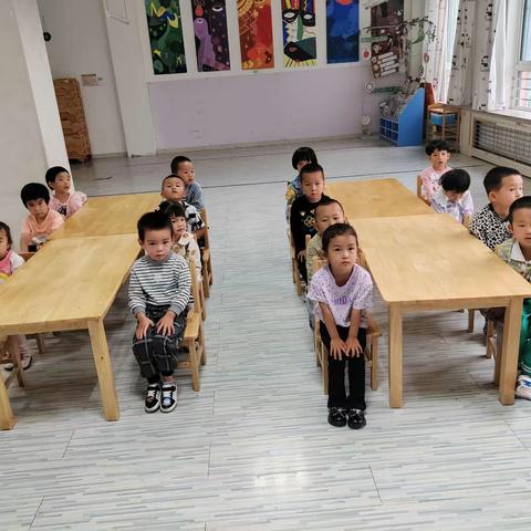 【爱上幼儿园，快乐“美”一天】永宁四幼小二班第十六周精彩回顾