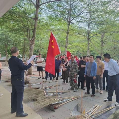 排浦镇乡村振兴大队同禾丰村党支部联合开展“整治环境卫生，消除登革热”主题党日活动