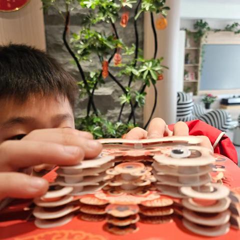 灵蛇纳福迎新春墨玉少年贺新岁钟祥市实验小学三（8）班乔籽赫