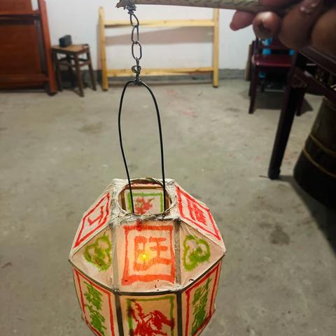 2024你好，寒假—七色花中队丁奕茹手工制作