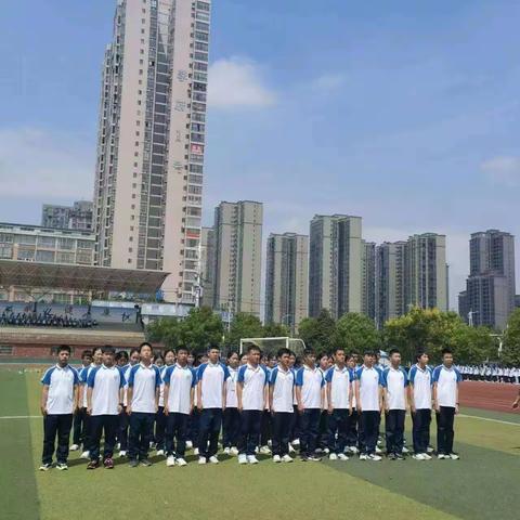 永州四中2326班                           军训之路:锻造青春钢铁战士