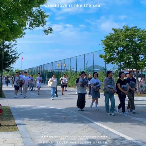 以军训之名，赴青春之约（杭州高级中学钱塘学校2023级三班）