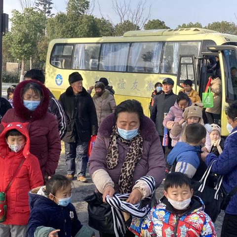 周未乡村留守儿童游学记