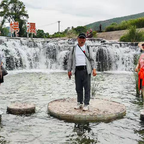 6月12日（周三）继续组织赤壁悬流一日游