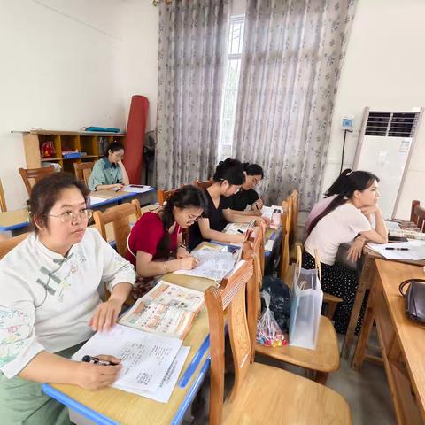 播撒英语星火，助力乡村课堂——2025年沙坡镇英语骨干教师送教下乡活动仙山小学站