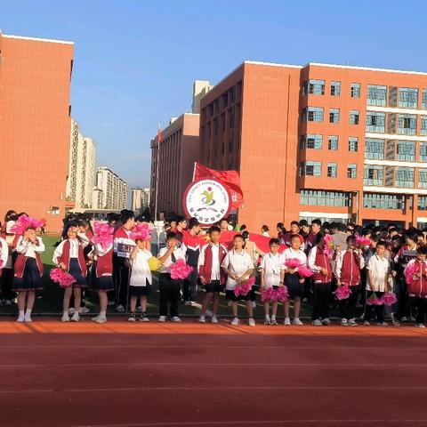 青春不息，燃梦前行 ——安义县实验学校2024年第二届秋季田径运动会开幕式圆满完成