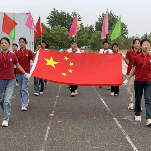 驰骋赛场，青春飞扬——祝家庄小学2024年春季运动会