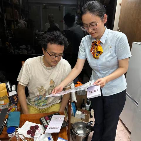 建行南环支行开展“整治拒收现金，自觉抵制假币”现金服务宣传活动