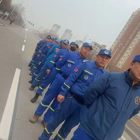 蓝天救援队护航平陆县2026年元宵节社火活动