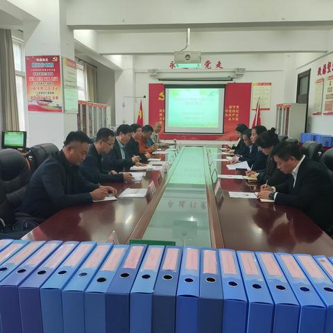 周至县教育和科学技术局检查五组深入周至县二曲街道东街小学督导检查校园安全工作