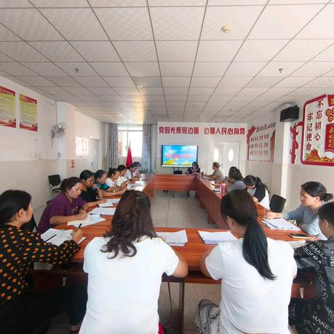 科学保育 专业护航 ﻿——耿马自治县第一幼儿园保育员知识培训