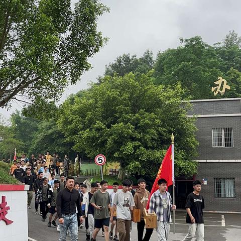 徒步“趣”野炊，邂逅好“食”光——记广南县者太乡中心学校九年级学生郊外实践活动